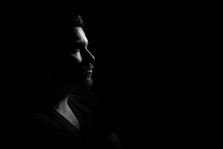 ワキガの治療は男性医師に任せるべき？不安を解消する対策とは？